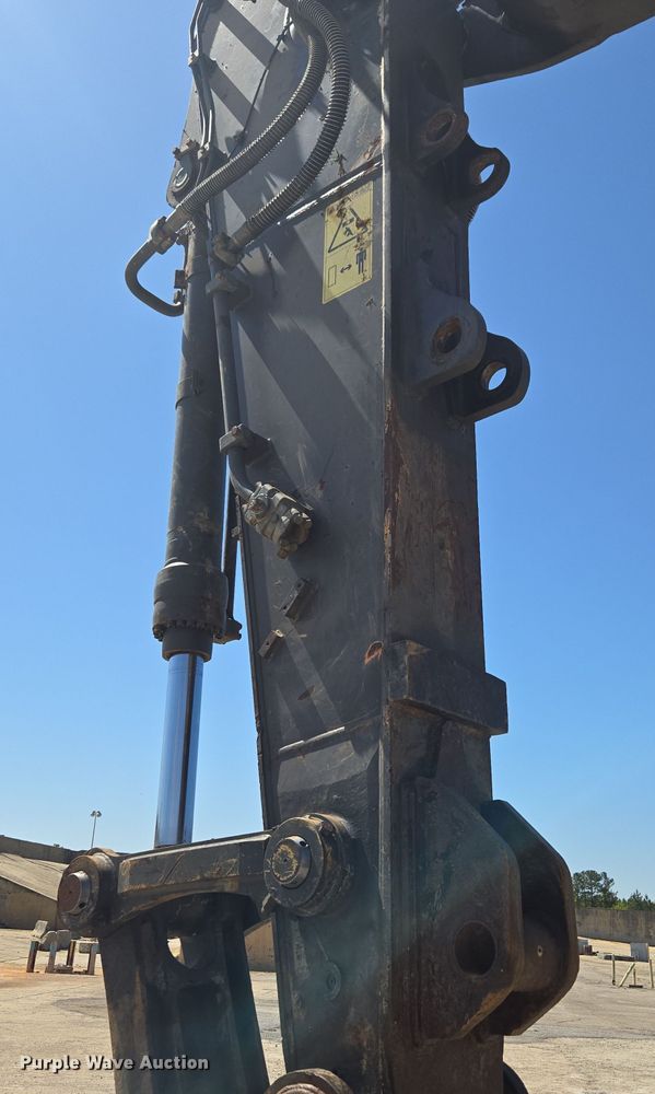 image for item EE0053 2018 Volvo EC380EL excavator