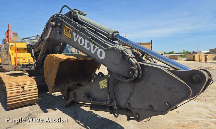 image for item EE0053 2018 Volvo EC380EL excavator