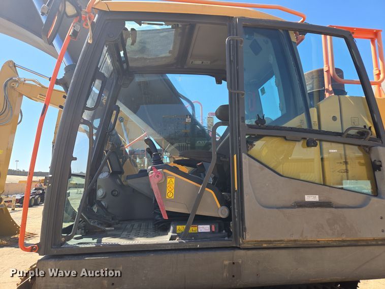 image for item EE0053 2018 Volvo EC380EL excavator