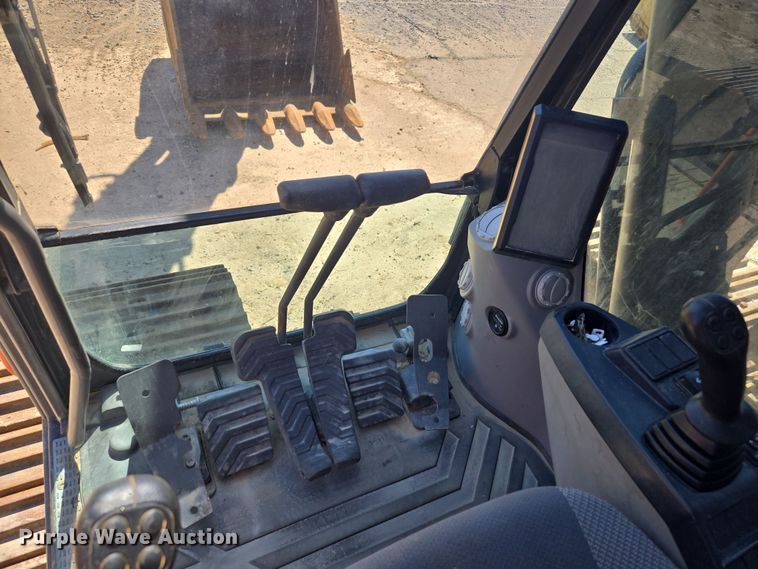 image for item EE0053 2018 Volvo EC380EL excavator