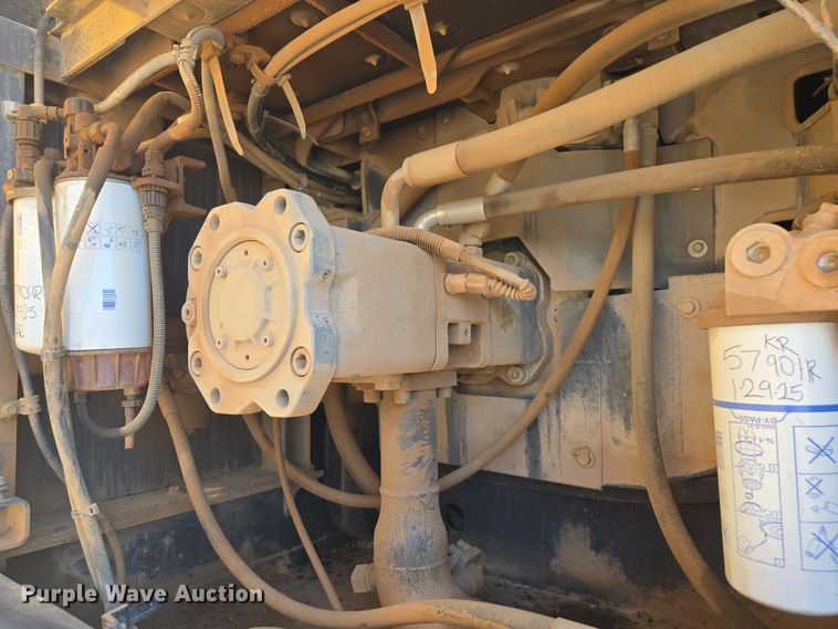 image for item EE0053 2018 Volvo EC380EL excavator