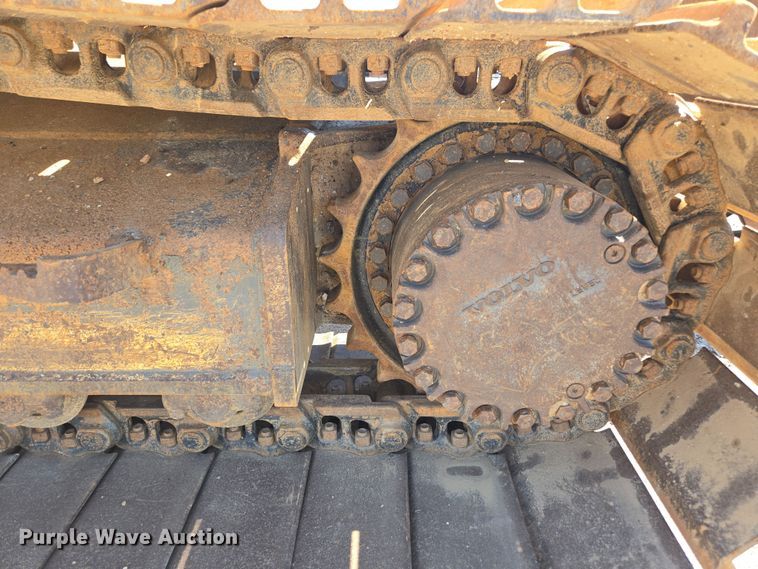 image for item EE0053 2018 Volvo EC380EL excavator