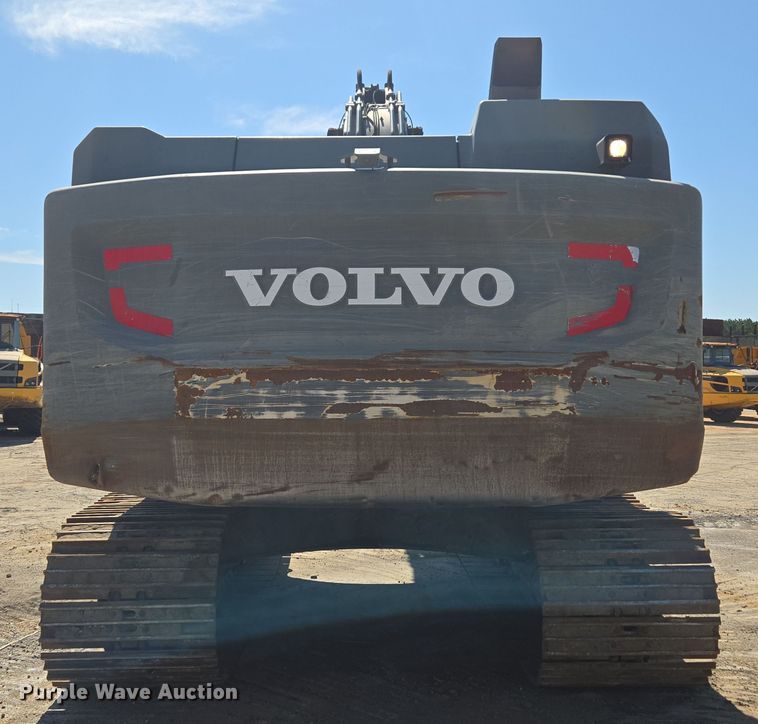 image for item EE0054 2018 Volvo EC350E excavator