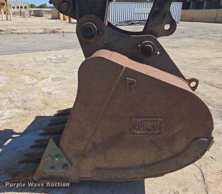 image for item EE0054 2018 Volvo EC350E excavator