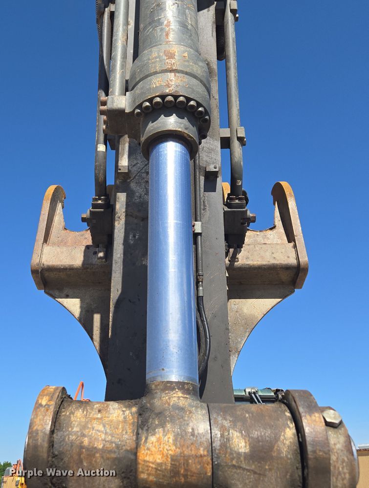 image for item EE0054 2018 Volvo EC350E excavator