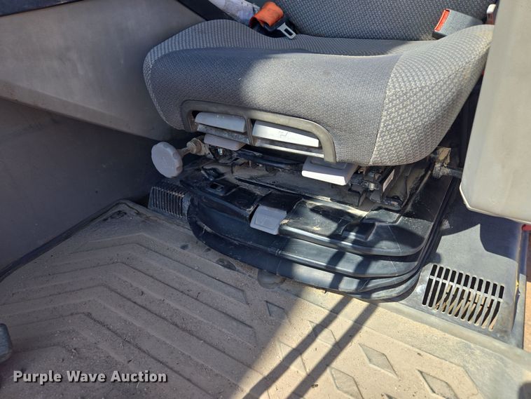 image for item EE0054 2018 Volvo EC350E excavator