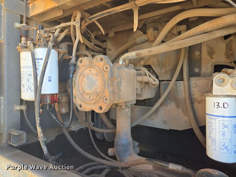 image for item EE0054 2018 Volvo EC350E excavator