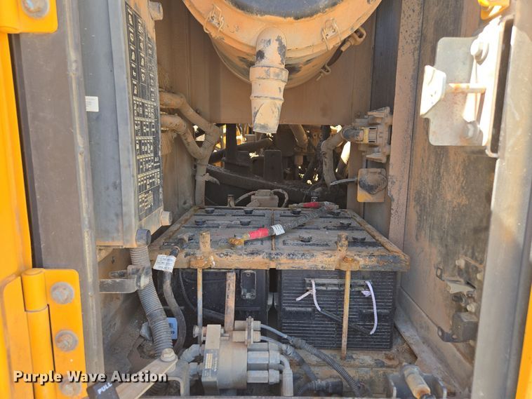 image for item EE0054 2018 Volvo EC350E excavator