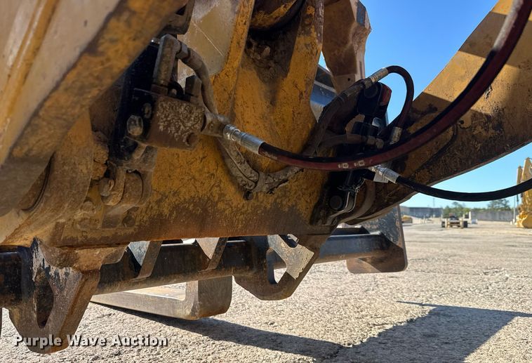 image for item EE0055 2019 Caterpillar 938M wheel loader