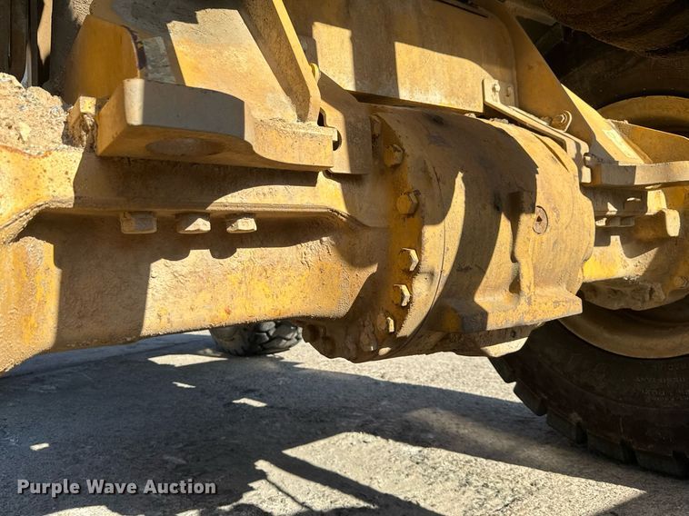 image for item EE0055 2019 Caterpillar 938M wheel loader