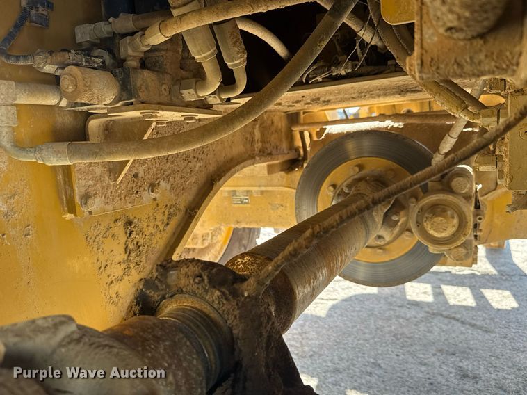 image for item EE0055 2019 Caterpillar 938M wheel loader