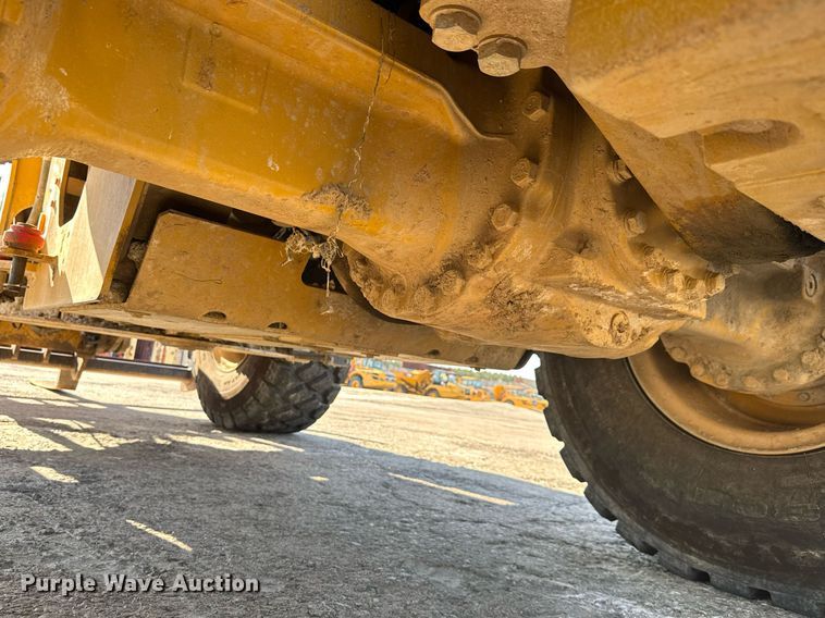 image for item EE0055 2019 Caterpillar 938M wheel loader