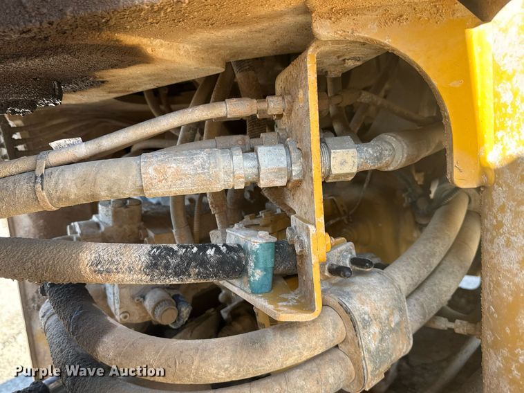 image for item EE0055 2019 Caterpillar 938M wheel loader