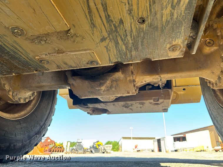 image for item EE0055 2019 Caterpillar 938M wheel loader