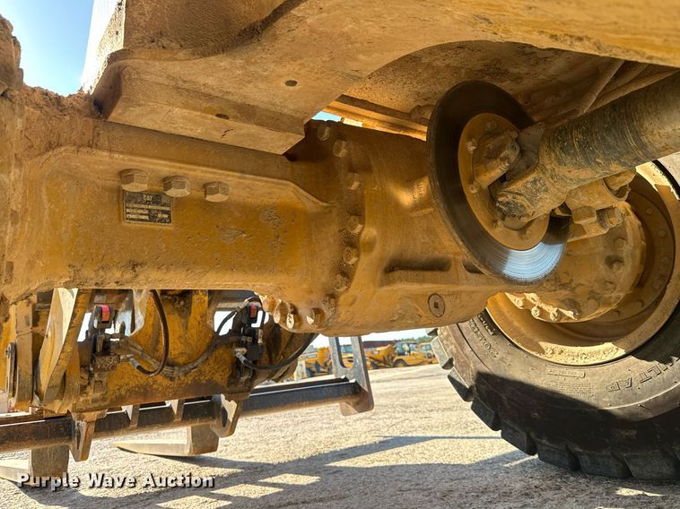 image for item EE0055 2019 Caterpillar 938M wheel loader