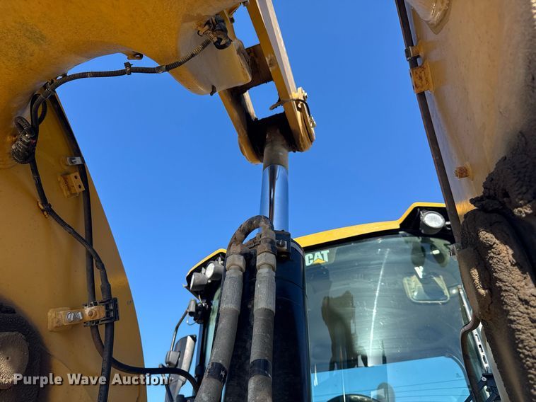 image for item EE0055 2019 Caterpillar 938M wheel loader