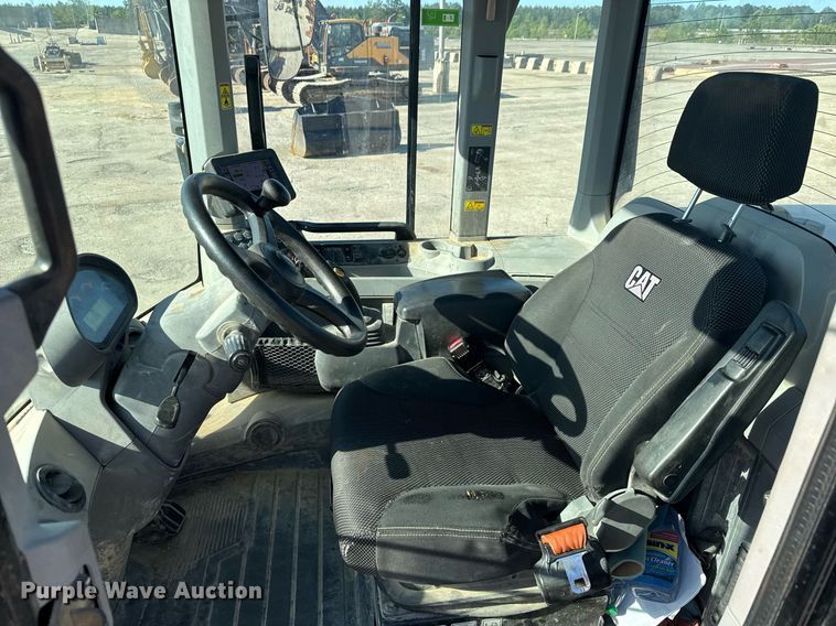 image for item EE0055 2019 Caterpillar 938M wheel loader