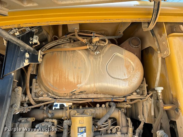 image for item EE0055 2019 Caterpillar 938M wheel loader