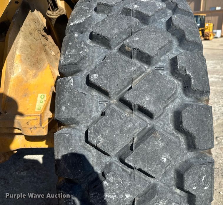 image for item EE0055 2019 Caterpillar 938M wheel loader