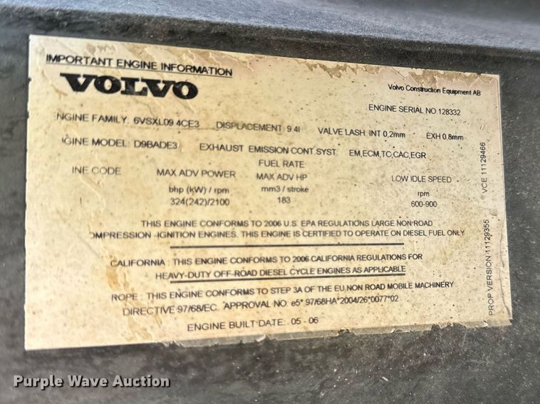 image for item EE0056 2006 Volvo A30D water wagon