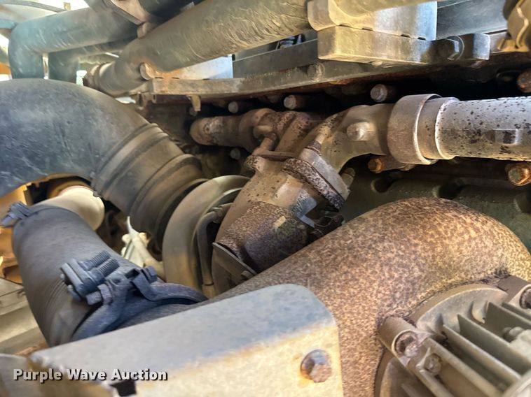 image for item EE0056 2006 Volvo A30D water wagon