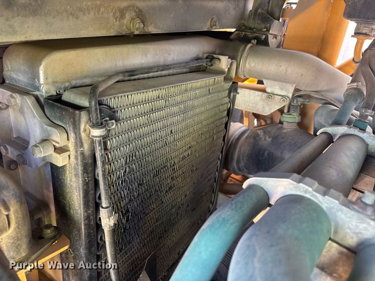 image for item EE0056 2006 Volvo A30D water wagon