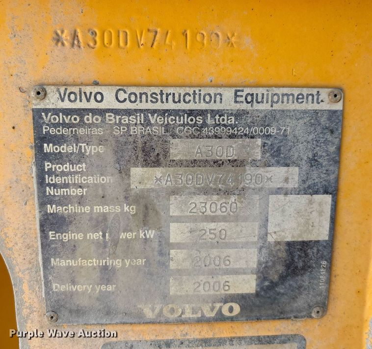image for item EE0056 2006 Volvo A30D water wagon