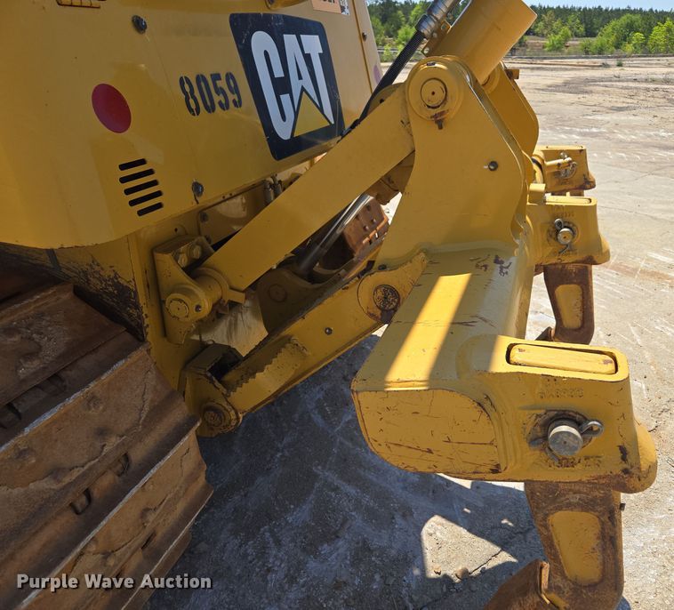 image for item EE0057 2019 Caterpillar D6K2 XL dozer
