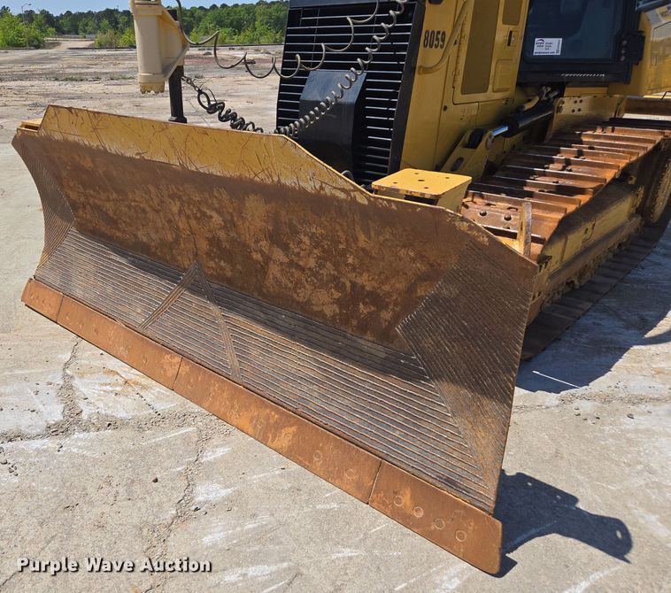 image for item EE0057 2019 Caterpillar D6K2 XL dozer