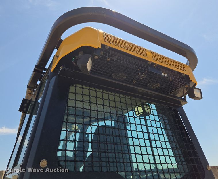 image for item EE0057 2019 Caterpillar D6K2 XL dozer