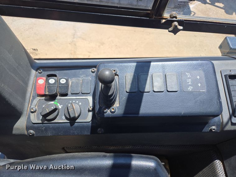 image for item EE0057 2019 Caterpillar D6K2 XL dozer