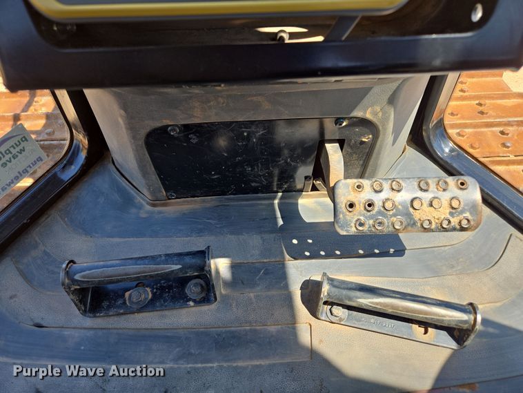 image for item EE0057 2019 Caterpillar D6K2 XL dozer