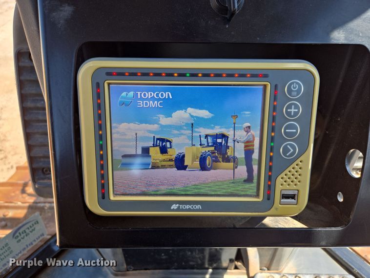 image for item EE0057 2019 Caterpillar D6K2 XL dozer