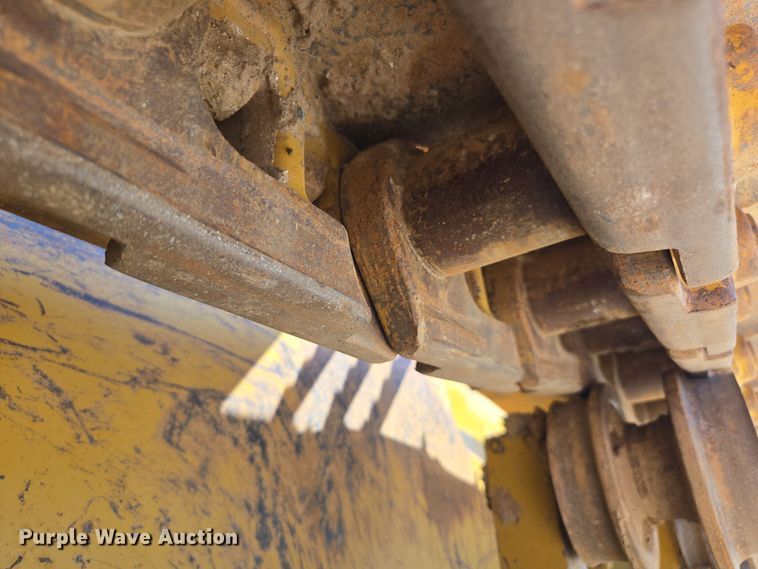 image for item EE0057 2019 Caterpillar D6K2 XL dozer