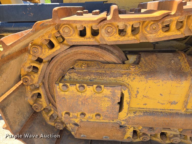image for item EE0057 2019 Caterpillar D6K2 XL dozer