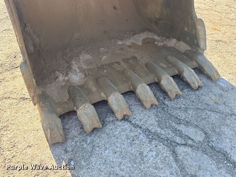 image for item EE0058 2018 Volvo EC480EL excavator