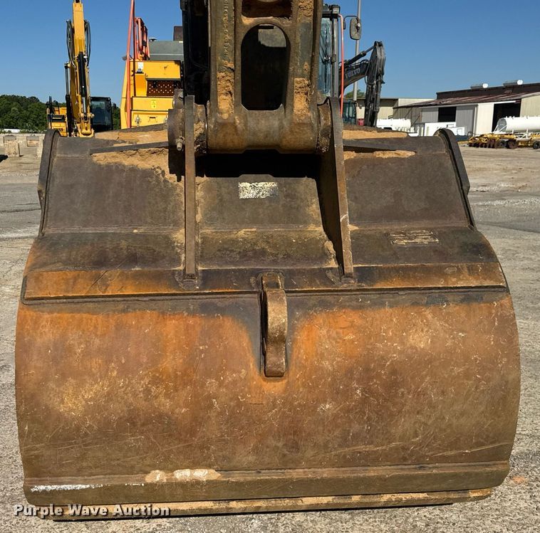 image for item EE0058 2018 Volvo EC480EL excavator