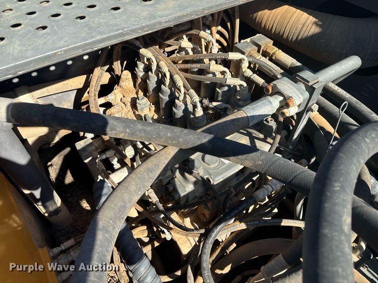 image for item EE0058 2018 Volvo EC480EL excavator