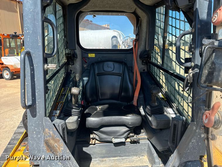 image for item EE0059 2018 John Deere 333G tracked skid steer loader