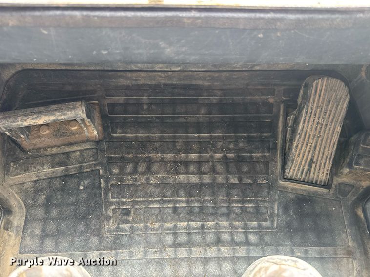 image for item EE0059 2018 John Deere 333G tracked skid steer loader