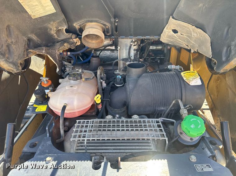 image for item EE0059 2018 John Deere 333G tracked skid steer loader