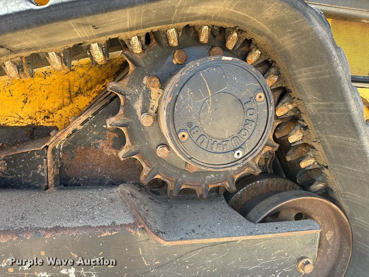 image for item EE0059 2018 John Deere 333G tracked skid steer loader