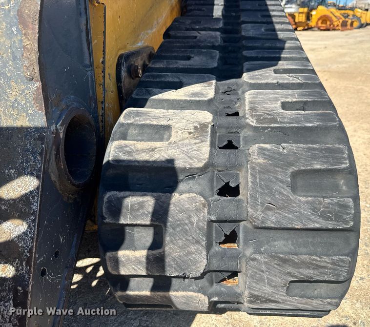 image for item EE0059 2018 John Deere 333G tracked skid steer loader