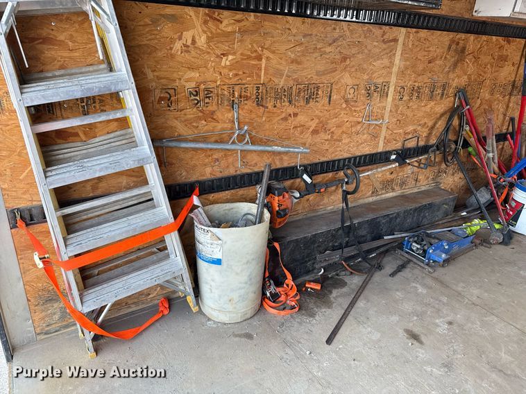 image for item EE0060 2019 Cargo Craft enclosed cargo trailer