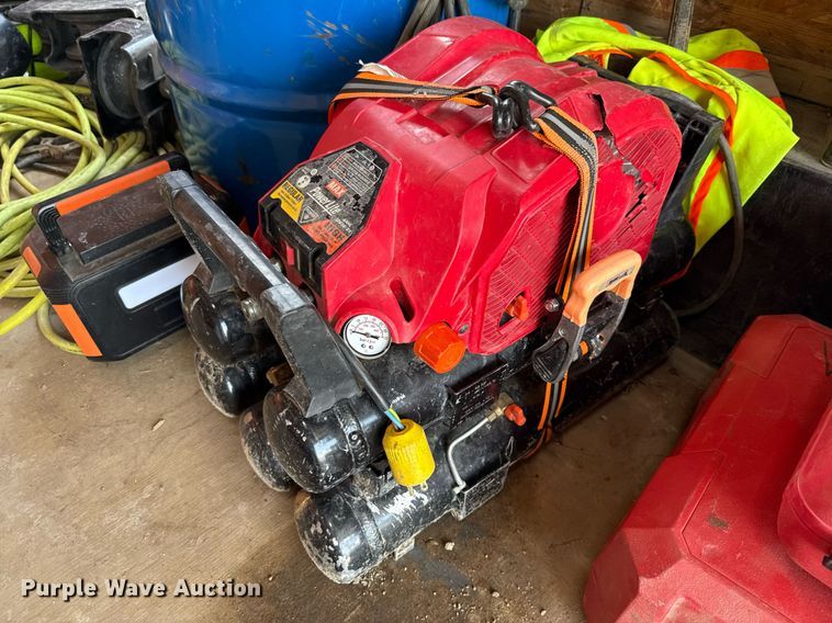 image for item EE0060 2019 Cargo Craft enclosed cargo trailer