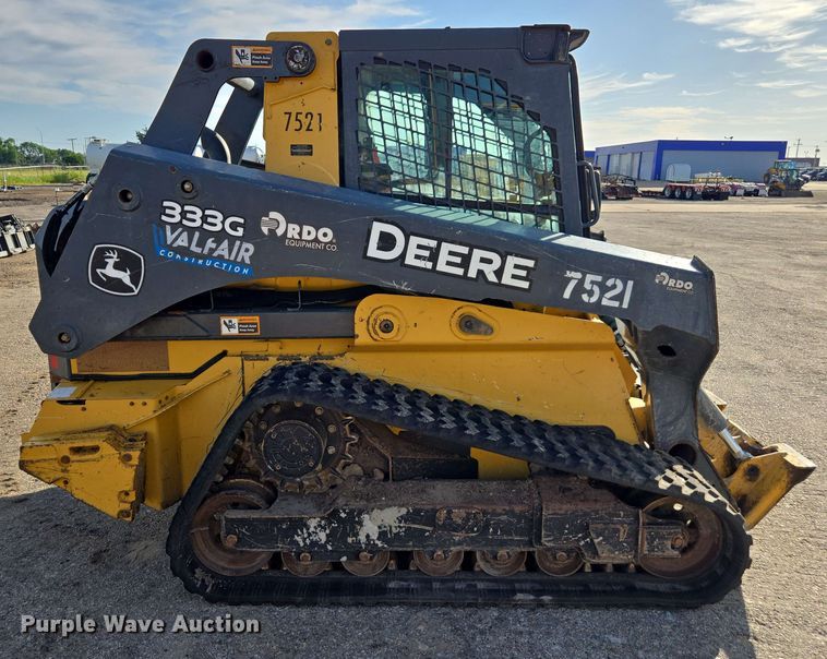 image for item EE0061 2018 John Deere 333G tracked skid steer loader