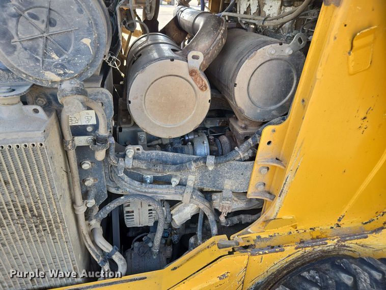 image for item EE0061 2018 John Deere 333G tracked skid steer loader