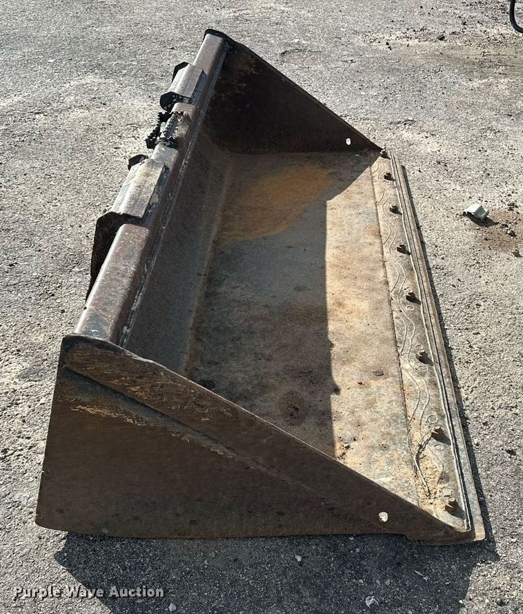 image for item EE0061 2018 John Deere 333G tracked skid steer loader