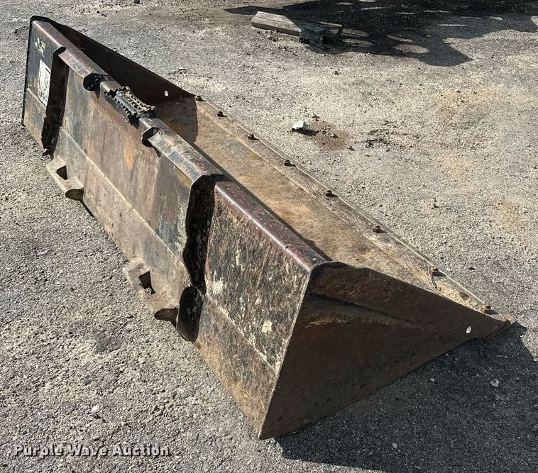 image for item EE0061 2018 John Deere 333G tracked skid steer loader