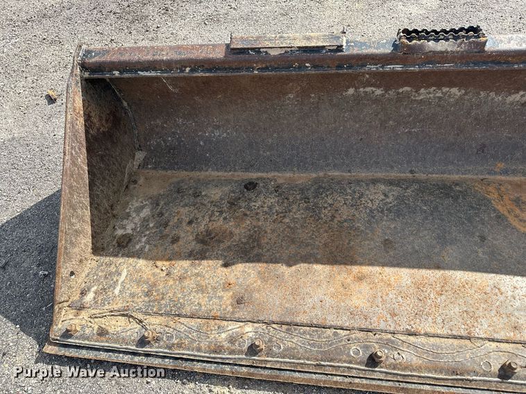 image for item EE0061 2018 John Deere 333G tracked skid steer loader